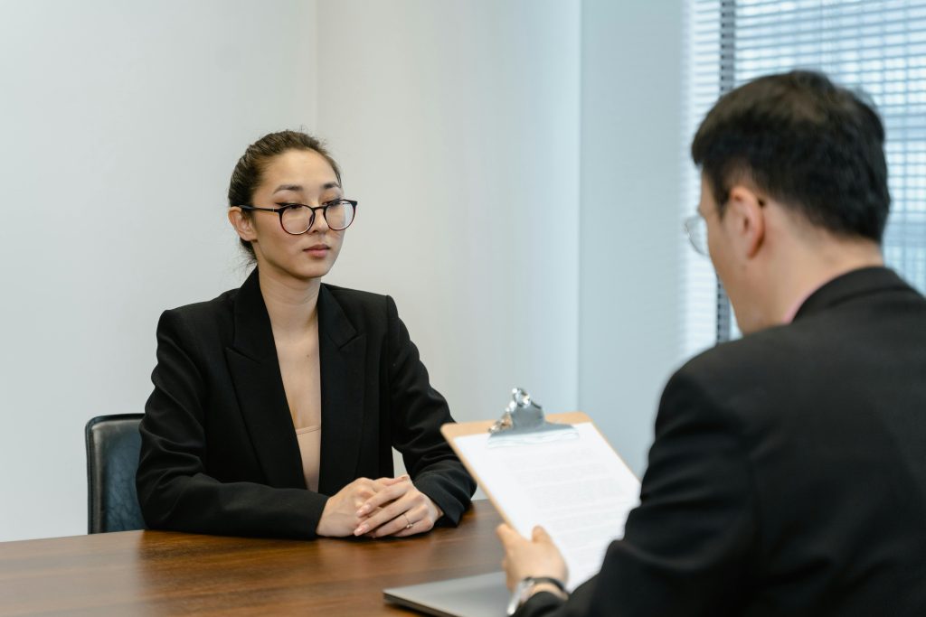 Réussir un entretien d’embauche du premier coup : conseils pratiques